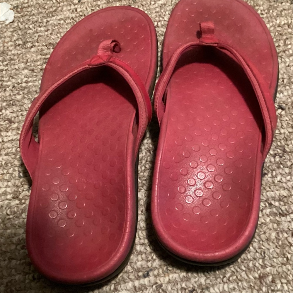 Vionic Red Women's Sandals